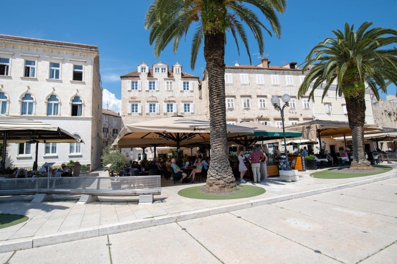 Luxury Rooms "Kaleta" Trogir Eksteriør billede